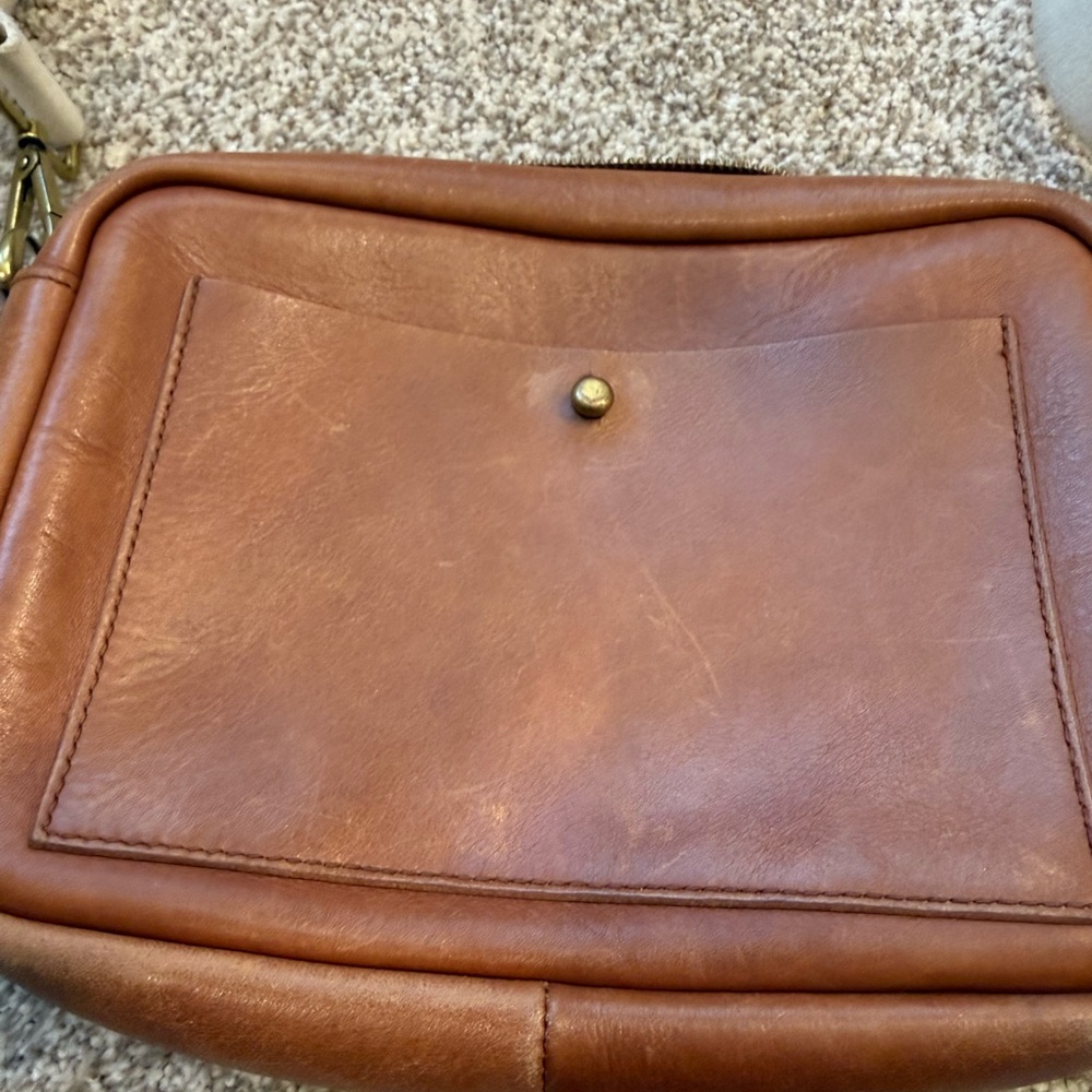 Madewell Transport Camera Crossbody Bag - Picture 4 of 7